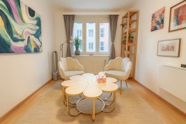 Praxisraum 2 (vermietet) Praxisraum 2 (vermietet)