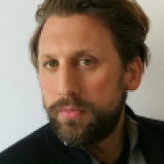 Portraitfoto Mag. Dr. Herwig Viechtbauer