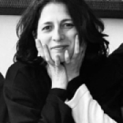 Portraitfoto Mag.a (FH) Adela Galván