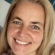 Portraitfoto Nina Hönlinger