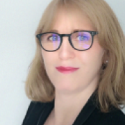 Portraitfoto Mag.a Elisabeth Höchtl-Wallner