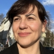 Portraitfoto Aysel Gülcem, BA,pth.