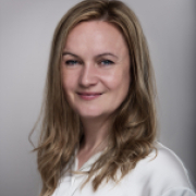 Portraitfoto Mag.a Katarzyna Anna Sternad