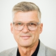 Portraitfoto Dipl.-Ing. Stefan Ohmacht