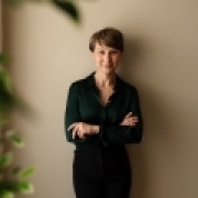 Portraitfoto Michaela Christine Knittel, BA, MA