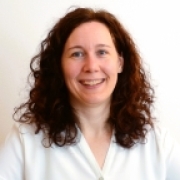 Portraitfoto Claudia Ziegler