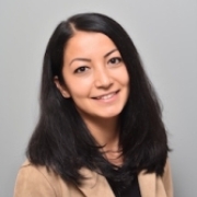 Portraitfoto Pinar Mayr, MSc BSc BA