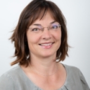 Portraitfoto Irmgard Keraudren-Aichberger, MAS