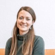 Portraitfoto Katja Schneider, BA