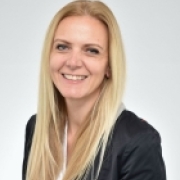 Portraitfoto Eva Maria Breininger