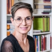 Portraitfoto Marianne Jungwirth