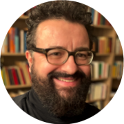 Portraitfoto Mag. Robert Riedl