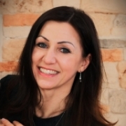 Portraitfoto Sandra Leitner, MSc,BA