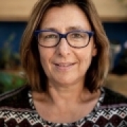 Portraitfoto Mag.a (FH) Sabine Steinacher