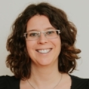 Portraitfoto Johanna Zöchinger