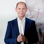 Portraitfoto Manfred Haidl, MSc, BA pth.