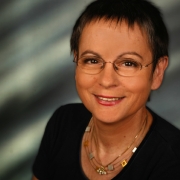 Dr.in Liselotte Mäni Kogler Portraitfoto Dr.in Liselotte Mäni Kogler