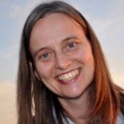 Portraitfoto Mag.a Dr.in Ingeborg Netzer