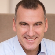 Portraitfoto Mag. Alexander Schwetz