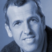 Portraitfoto Roland Bösel