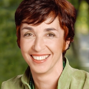 Portraitfoto Dr.in Sabine Bösel