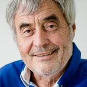 Portraitfoto Prof. Dr. Hubert Teml