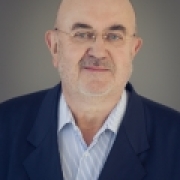 Portraitfoto Dr. Reinhard Josef Topf