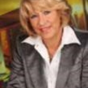 Portraitfoto Mag.a Margret Tschuschnig, ECP