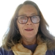 Portraitfoto MMag.a Dr.in Elfriede Wieser