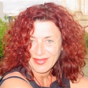Portraitfoto Mag.a Romana Hinteregger