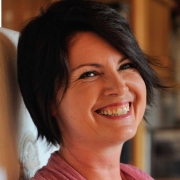 Portraitfoto Mag.a Dr.in Petra Watzinger