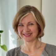 Portraitfoto Mag.a Dr.in Brigitte Fiala-Baumann