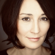 Portraitfoto Mag.a Gabriele Kössl