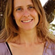 Portraitfoto Mag.a Karin Elisabeth Canazei