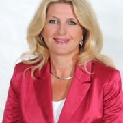 Mag.a Dr.in Gabriele Danninger Portraitfoto Mag.a Dr.in Gabriele Danninger