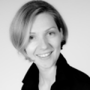 Portraitfoto Patricia Steinhauser