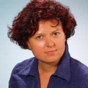 Portraitfoto Mag.a Inge Pinzker, MSc