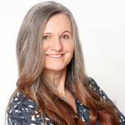 Portraitfoto Mag.a Karin Fidler