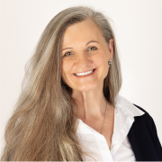 Portraitfoto Mag.a Karin Fidler