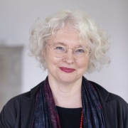 Portraitfoto Mag.a Anna-Martina Kienzle, MA