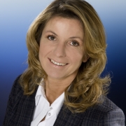 Portraitfoto Andrea Scheiringer