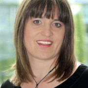 DSAin Ingrid Schrattenecker, MSc Portraitfoto DSAin Ingrid Schrattenecker, MSc