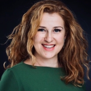 Portraitfoto Sandra Baumgartner