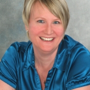 Portraitfoto Mag.a (FH) Silke Rieger