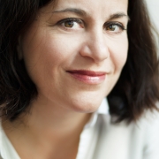 Portraitfoto Mag.a Gabriela Kornfeld