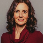 Portraitfoto Mag.a (FH) Sabine Ennser
