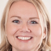 Portraitfoto Mag.a Dr.in Petra Neier-Felder