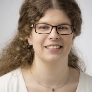 Portraitfoto Mag.a Bianca Hummelbrunner