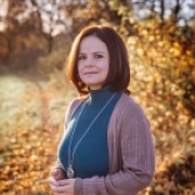 Portraitfoto Mag.a (FH) Christine Daxner-Genger