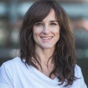 Portraitfoto Mag.a Petra Vogelsberger